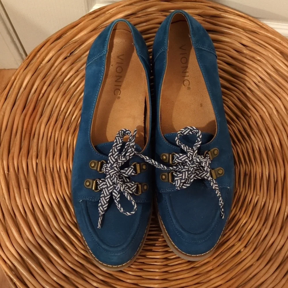 Vionic Blue Teagan Loafers Womens 6.5 - Picture 8 of 9